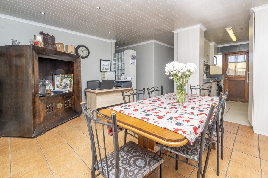 3 Bedroom Property for Sale in Scottsdene Western Cape